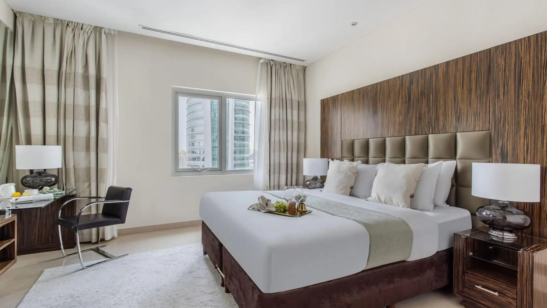 Frank Porter - Bonnington Dubai Apartment