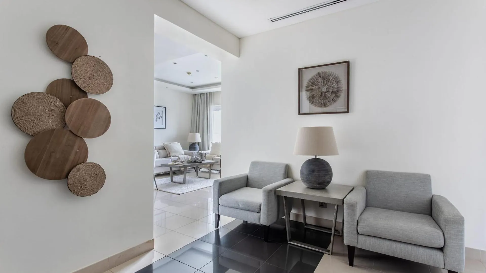 Apartment Frank Porter - Bonnington Dubai
